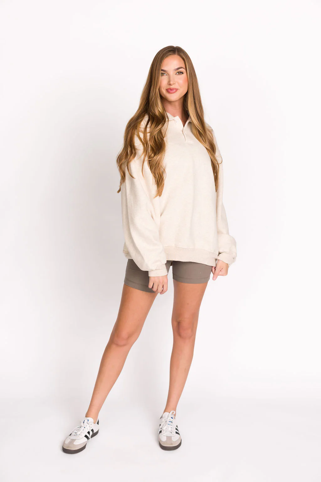 Airport 100% Cotton Sweatshirt in Oat - Directfux