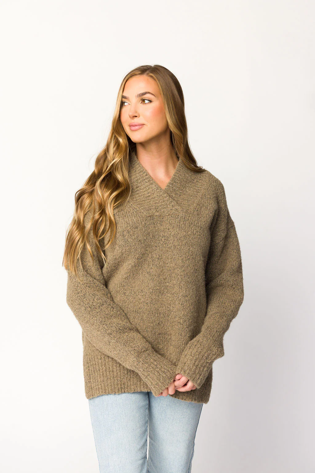 Jordan V-Neck Slouchy Soft Knit Sweater in Taupe - Directfux