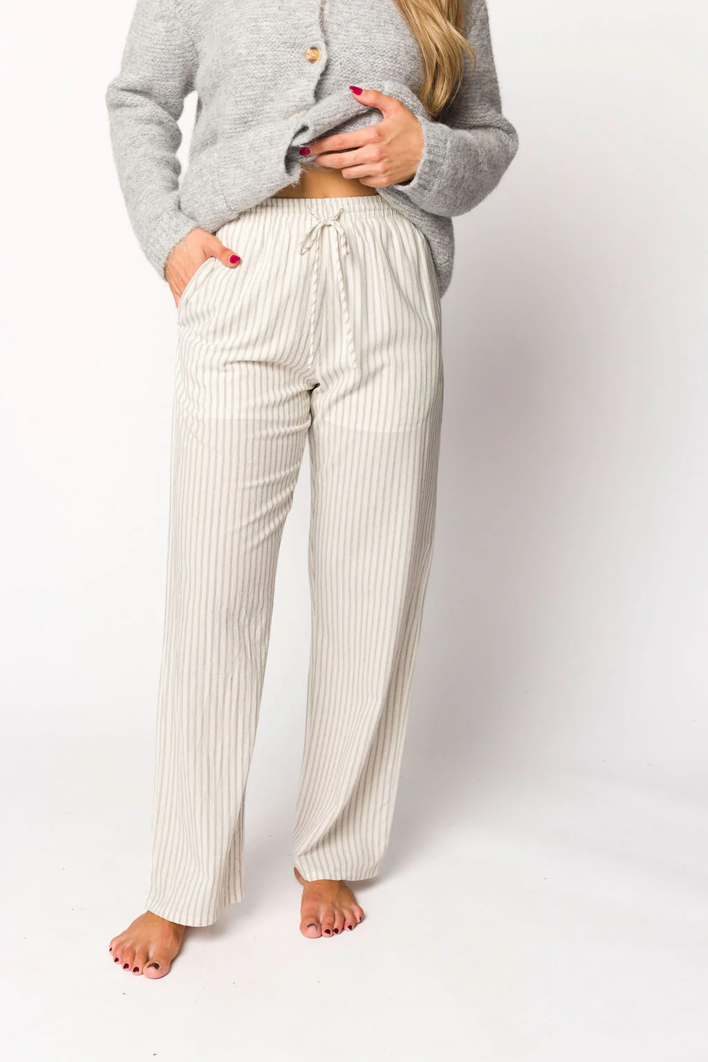 Julie Striped Cotton Pants in Ivory/Black - Directfux